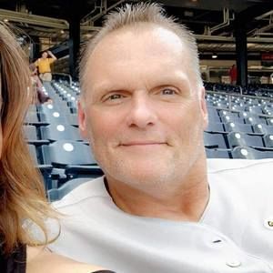 Meet your Posher, Rich